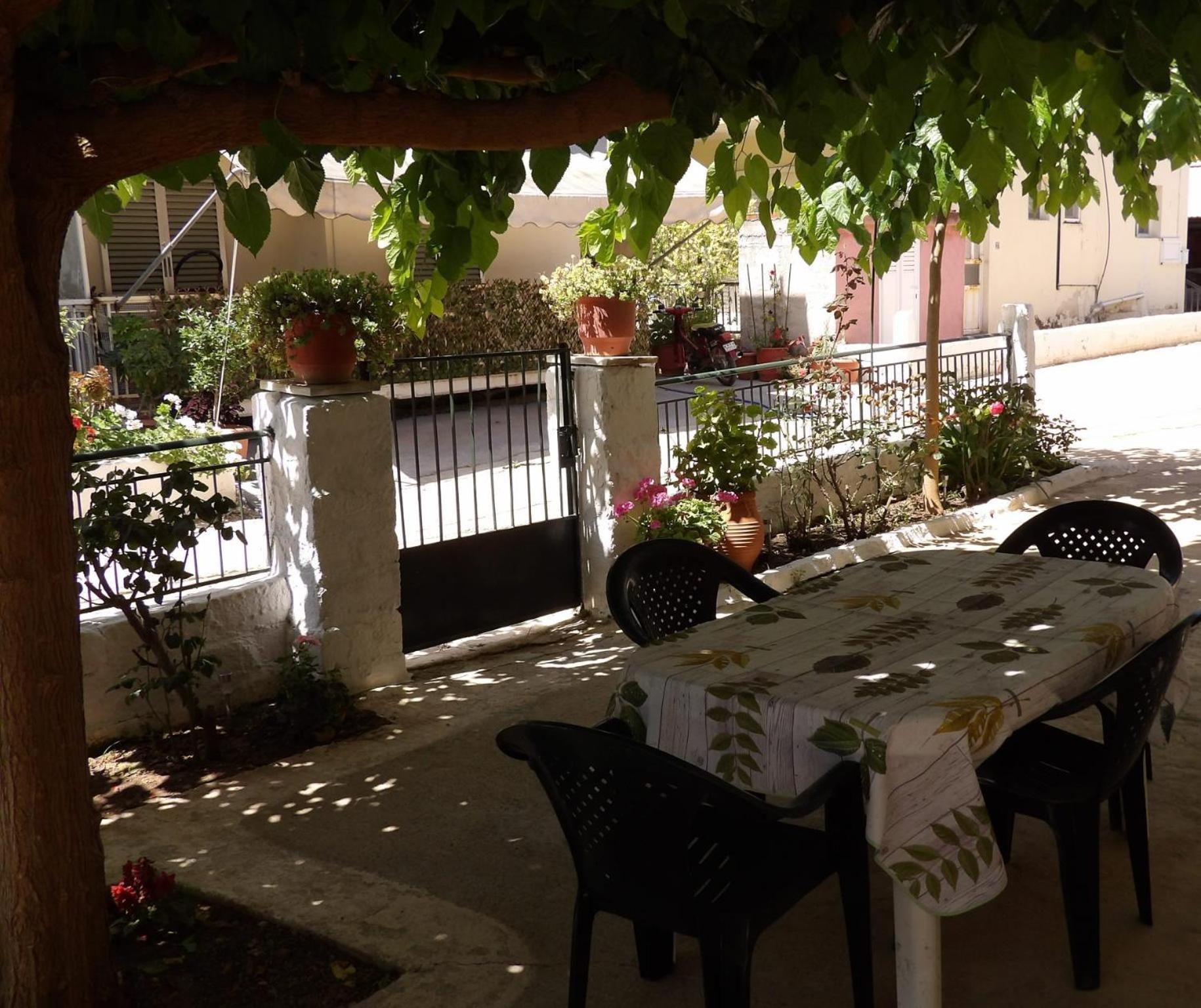 Vivari'S Family House نافبليو المظهر الخارجي الصورة
